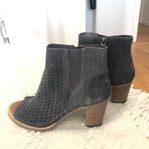 Majorca Peep Toe heels, by TOMS